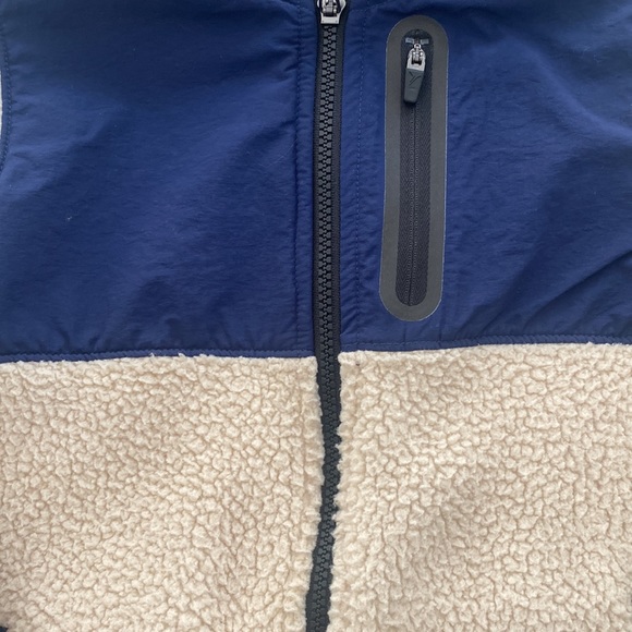 Boys fleece jacket - Picture 2 of 4